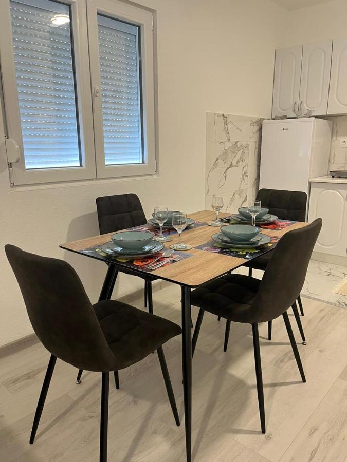 Knezevic Apartman Podgorica Eksteriør bilde